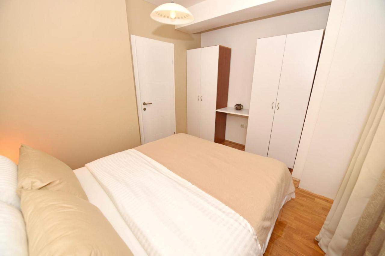 Si Apartments Ohrid With Free Parking Exterior photo