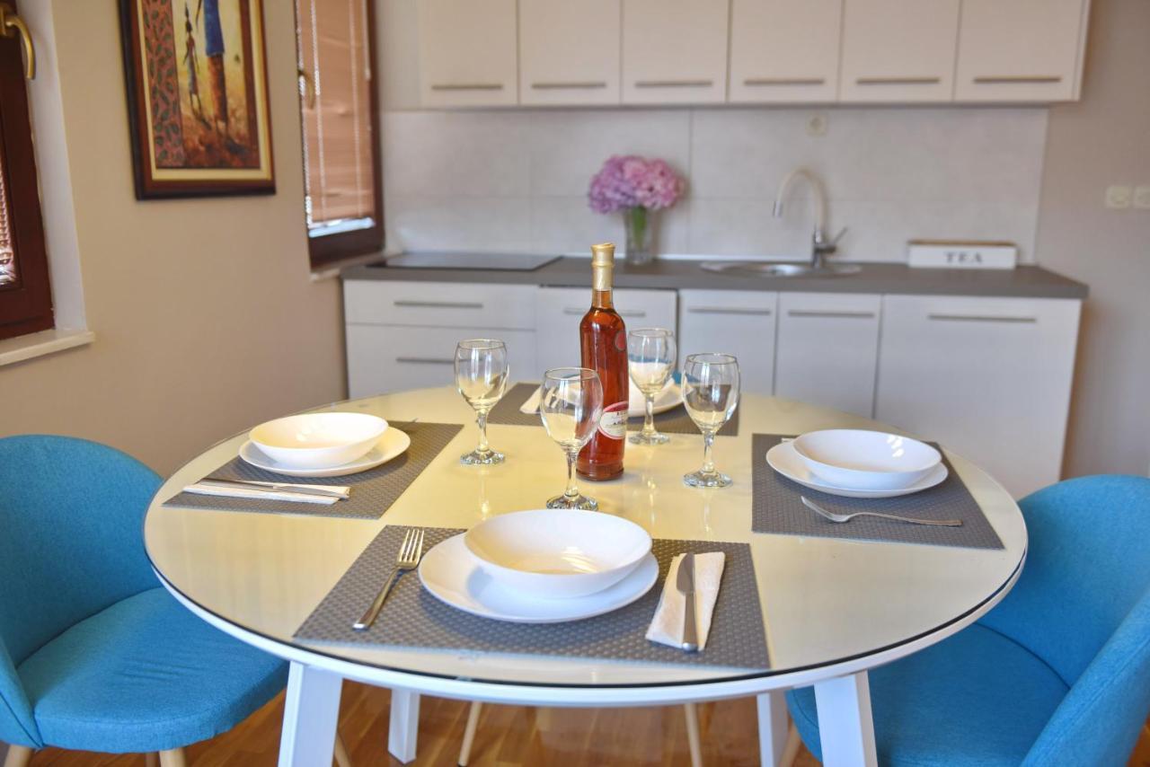 Si Apartments Ohrid With Free Parking Exterior photo