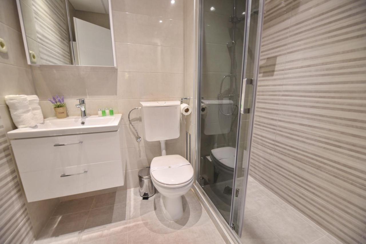 Si Apartments Ohrid With Free Parking Exterior photo
